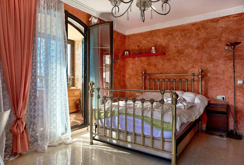 Вилла Casa De Sueno En La Playa Адра Экстерьер фото